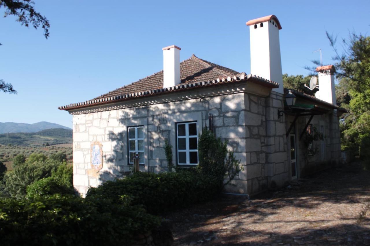 Villa Casal Dos Zimbros à Corticos Extérieur photo