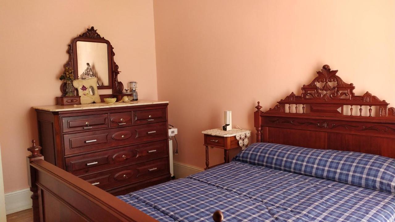 Villa Casal Dos Zimbros à Corticos Extérieur photo
